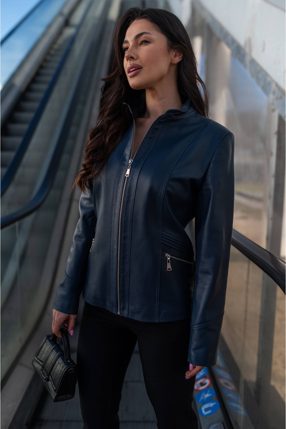 Kurtka Lena Jeans w jeansowym odcieniu | Monica Collection